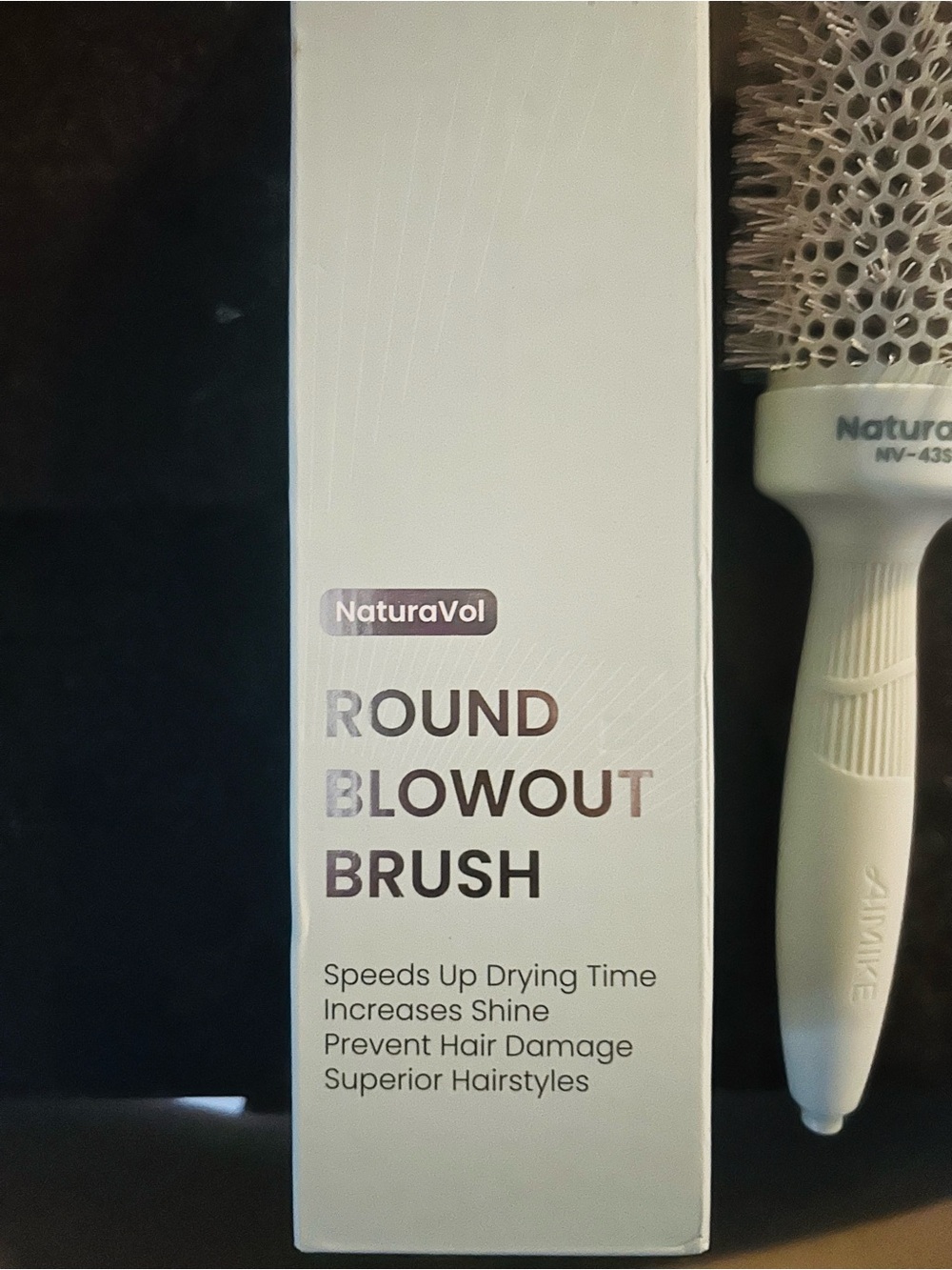 NaturaVol Round Blowout Brush - White